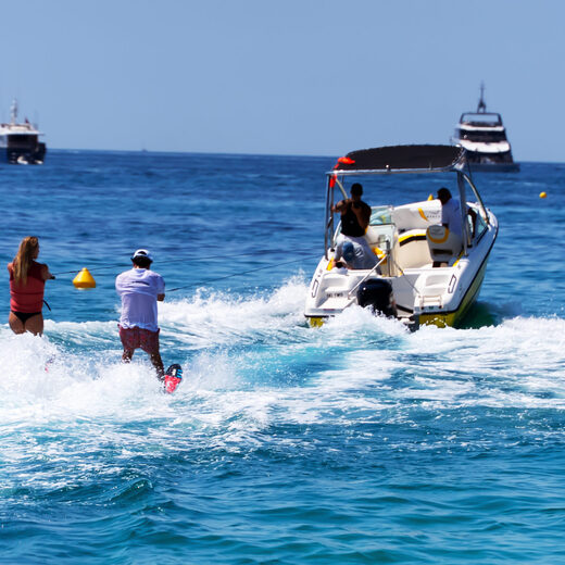 Ski nautique, wakeboard, wakesurf